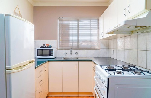 Rivervale Apartment | Spacious & Cosy Self-Contained Apartment