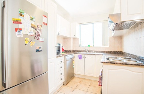 Redfern Apartment | Spacious & Cozy APT@Heart of Redfern Closes to CBD