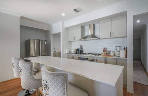 Bennett Springs House | Spacious Modern Family Home Close to Swan Valley