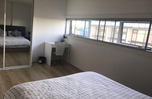 Marrickville Apartment | Spacious One Bedroom Apartment in Marrickville