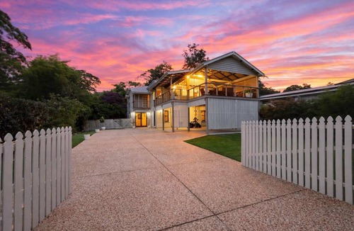 Eagle Heights House | Spacious Retreat w Big Backyard