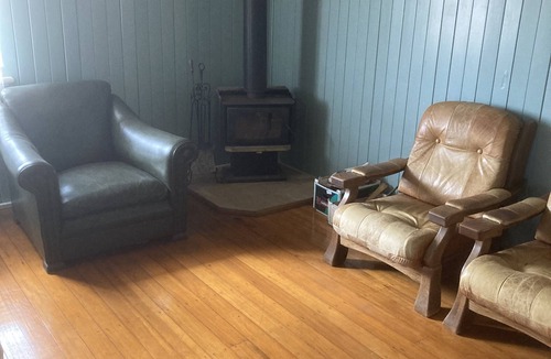 Moola Cabin | SPACIOUS SELF CONTAINED CABIN OVERLOOKING THE BUNYA MOUNTAINS