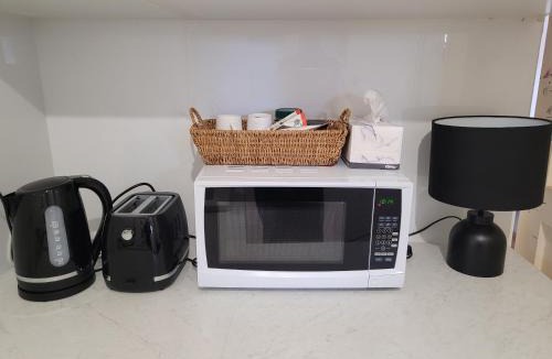 Grange House | Spacious self contained unit - short walk to Grange Jetty