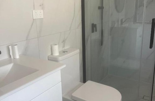 Rochedale South Apartment | Spacious studio unit
