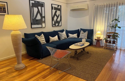 Fitzroy North House | Spacious & Stylish 2BR Townhouse · Heart of Fitzroy North (Free Parking)