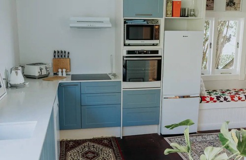 Middleton Beach House | Spectacular views, charming cottage | Pinnaroo