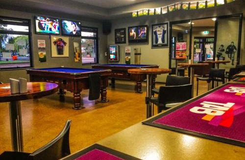Derby Hotel | Spinifex Hotel