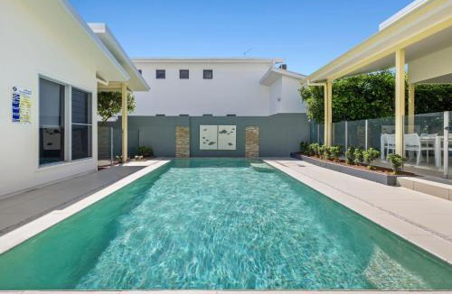 Kingscliff House | Splash House at Kingscliff - Pet Friendly with Pool