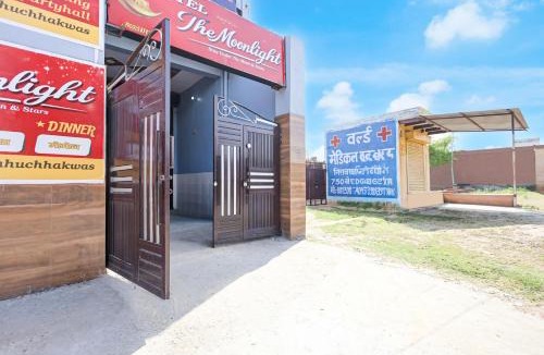Jhajjar Hotel | Spot On Moonlight Hotel
