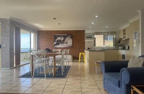 Malua Bay House | Sprindrift
