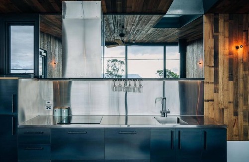 Glamorgan-spring Bay Council Hotel | Spring Bay Eco Resort