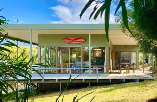 Spring Beach House | Spring Beach Retreat