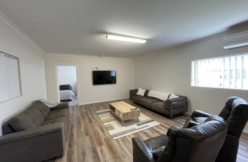 Springfield House | Springfield Stay - Don-gara Unit