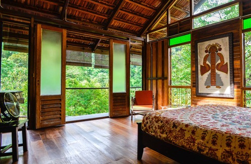 Pantai Cabin | Spyder Hill
