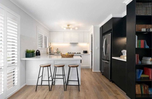 Trentham Cottage | St Andrew's Cottage Trentham