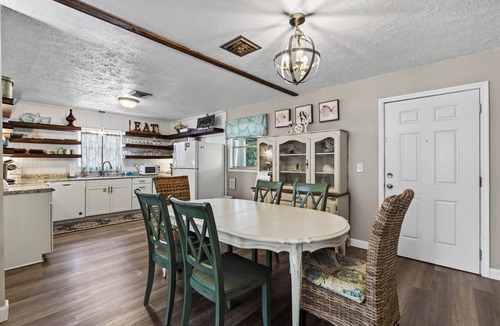 St. Augustine House | St Augustine Anastasia House close to Downtown & Beaches, King beds in each room