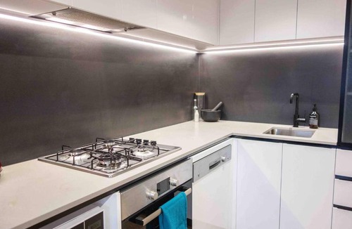 St. Kilda East Apartment | St Kilda East