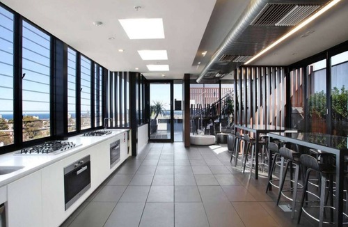 St Kilda Apartment | St Kilda Pool Luxe by Ready Set Stay