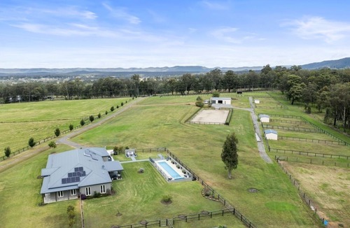 Pokolbin House | Stable and Vines - Pokolbin