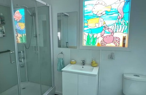 Lacepede Cabin | Stay on pinks beach road, 500m walk to pinks beach