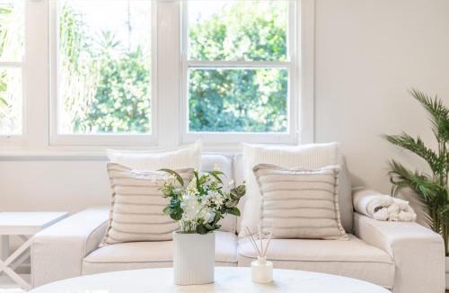 Mount Colah House | StayAU 4BRM Charming Modern Home in Mt Colah