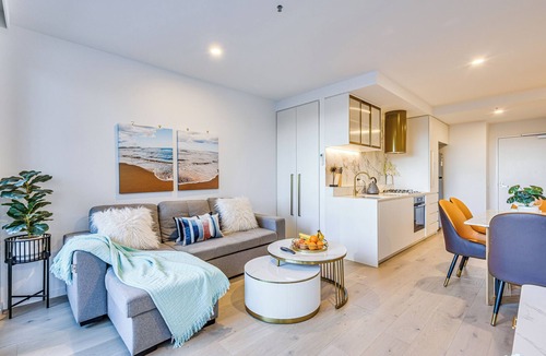 Box Hill Apartment | StayAU Hotel-Style Apartment BoxHill