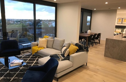 Essendon Apartment | StayCentral - Essendon Escape Sub-penthouse