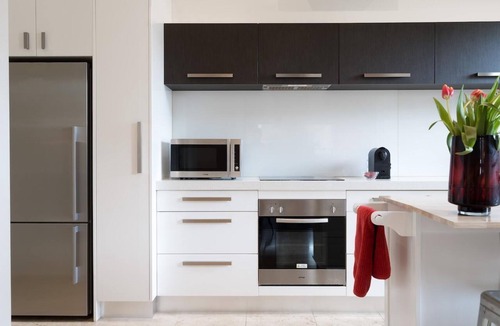Northcote Apartment | StayCentral - Northcote Loft - 3/8 Short Street, Northcote