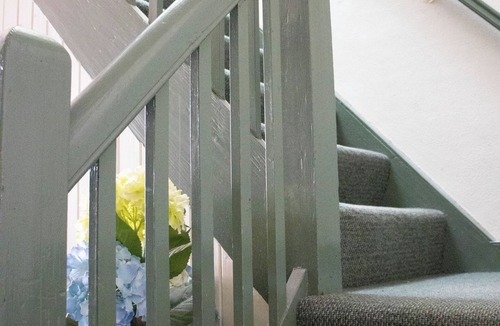 Soldiers Hill Apartment | Step into a cozy and practical 2 bedroom apartment, thoughtfully designed for a comfortable stay. PLEASE NOTE: There are stairs to access the property