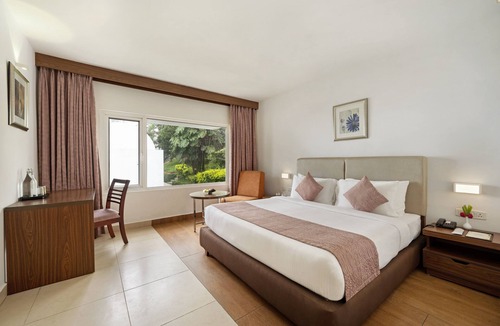 Yercaud Hotel | Sterling Yercaud