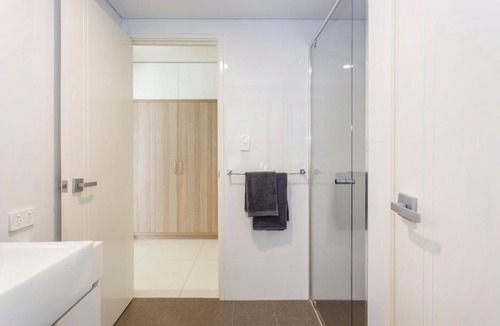 Yokine Apartment | Stirling Apartment 1- Modern Central Apartment
