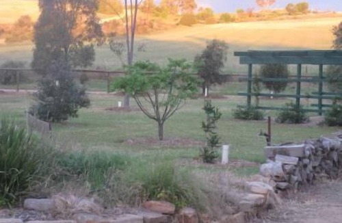 Appila Cottage | Stone Hut Cottage