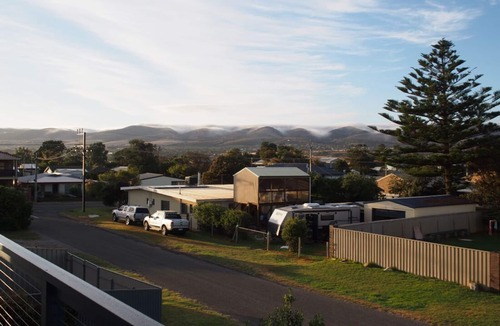 Adelaide House | Stone's Throw 4-2 at Silver Sands