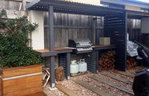 Margaret River House | Stones Throw - Walk To Trails - Centre Of Town