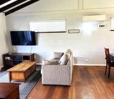Hat Head House | Stouty's at Hat Head - No Sheets or Towels Provided