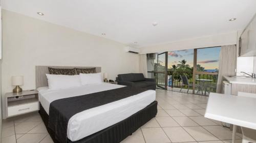 North Ward House | Studio 202 - Prime Location