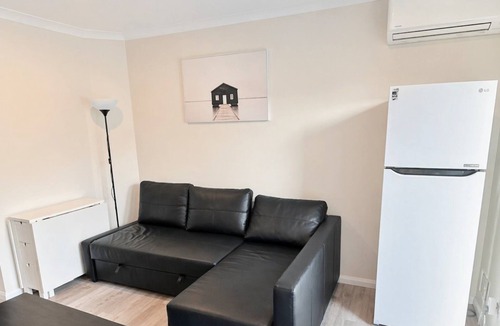 Busselton Apartment | Studio 66 Busselton - newly renovated 2- bed apartment, centrally located.