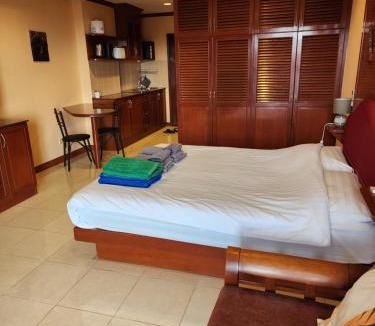 Jomtien Apartment | Studio View talay 2A