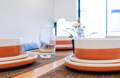 Balwyn Apartment | Studio w/ Free Parking in Balwyn