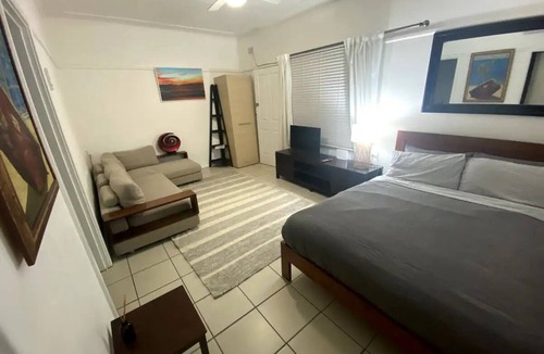 Daceyville Apartment | Studio with all basic needs and located in a quiet, leafy suburb near transport