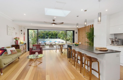 Manly House | Stunning beach house with pool nestled between Sydney Harbour & Manly Beach
