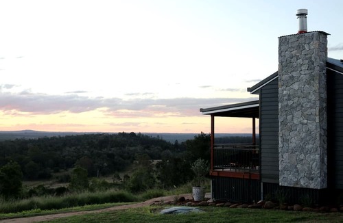 Neumgna Cabin | Stunning Cabin with a Private Hot Tub and Views of Bunya Mountain, Perfect for a Queensland Getaway