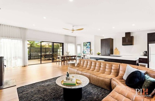 Cape Woolamai House | Stunning Cape Woolamai House with Private Pool