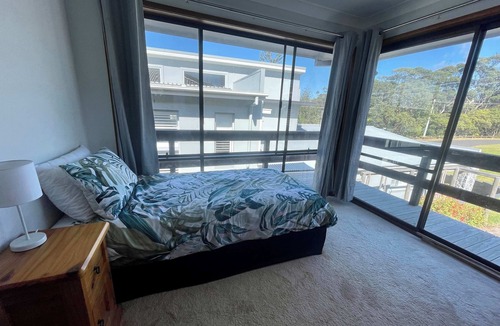 Mollymook Beach House | Stunning Clifftop Location