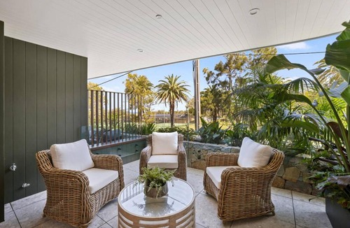 Collaroy Apartment | Stunning designer 3 Bed 2 bath opp Long Reef Golf Course