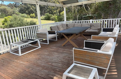 Yallingup Siding House | STUNNING HOME YALLINGUP. BEAUTIFUL SURROUNDINGS. WALK IN AND RELAX