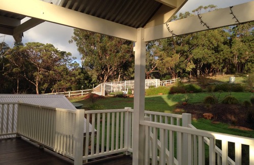 Yallingup Siding House | STUNNING HOME YALLINGUP. BEAUTIFUL SURROUNDINGS. WALK IN AND RELAX