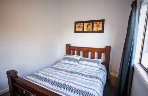 Central Coast Apartment | Stunning Lake Views, Upper Level - Central Coast