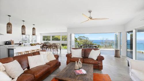 Killcare Heights House | Stunning Ocean Views and Pool