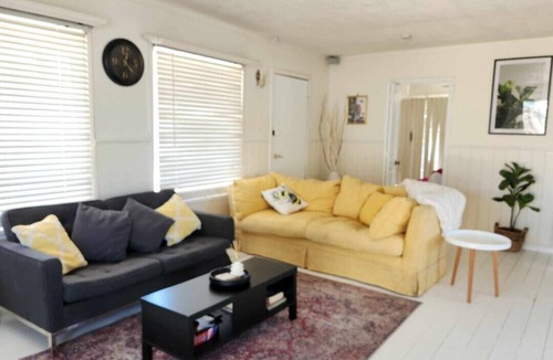 Dunkeld House | Sturgeon Getaway on Henty